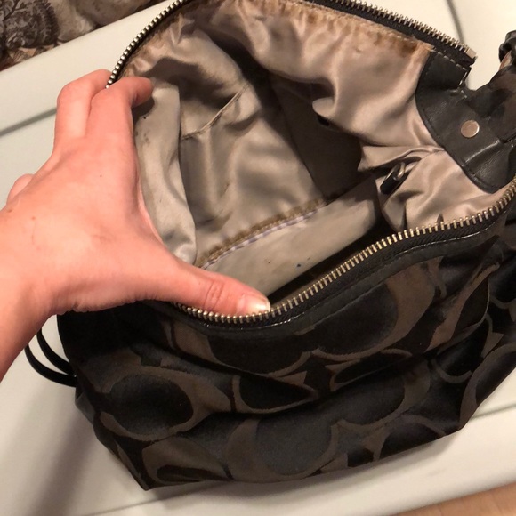 Coach - Picture 4 of 4